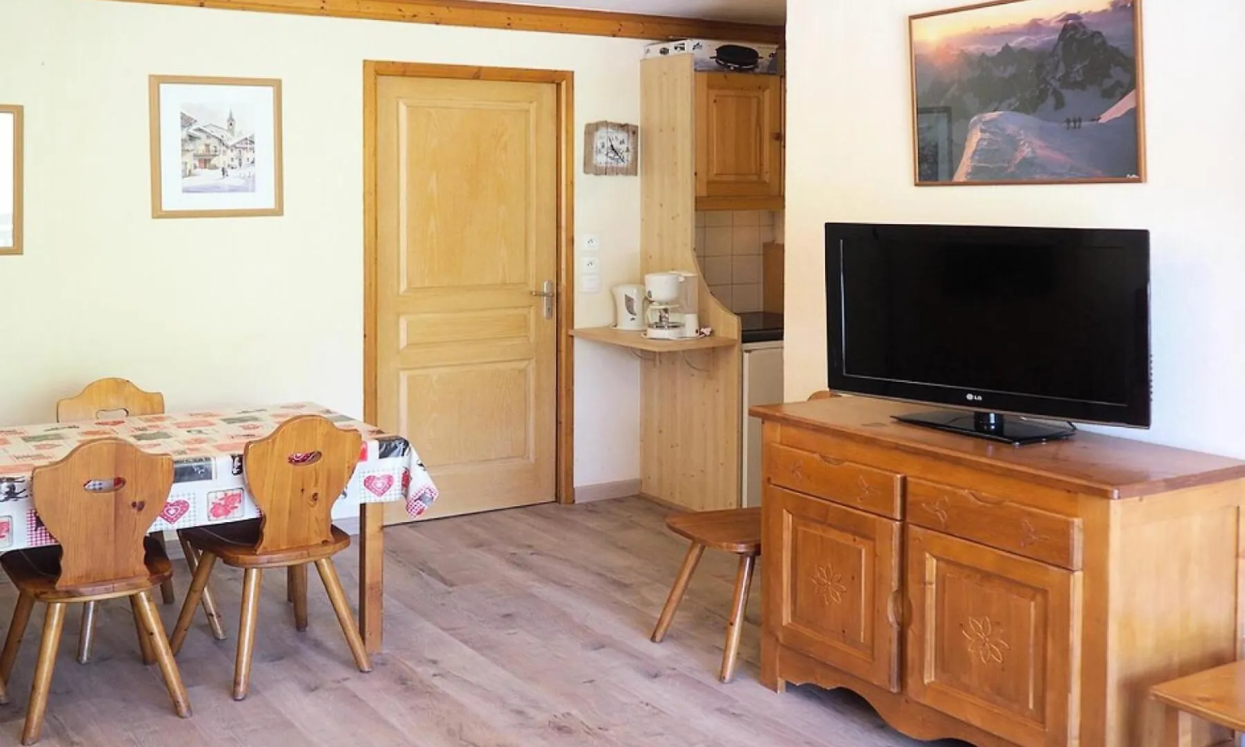 Residence Valmonts A - Appartement Spacieux - Depart Ski Aux Pieds - Balcon Mae-0294 Les Bruyeres Apartment